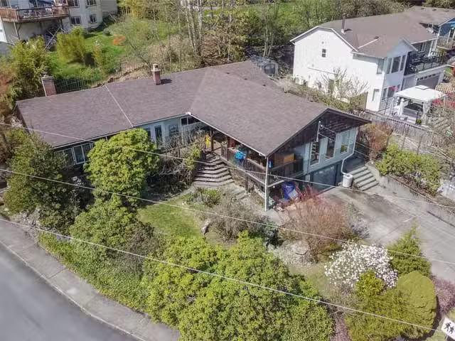 House for sale in Lake Cowichan, 139 North Shore Rd, 1032731