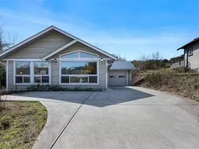 House for sale in Lake Cowichan, 466 Point Ideal Dr, 1030266