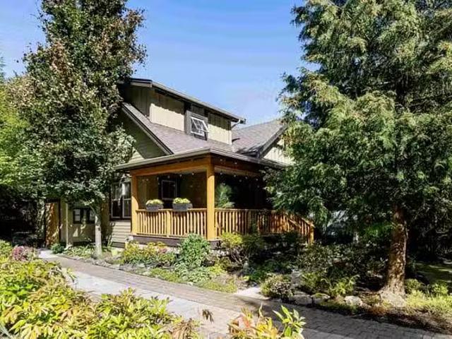 House for sale in Lindell Beach, Cultus Lake & Area, 1845 Moss.
