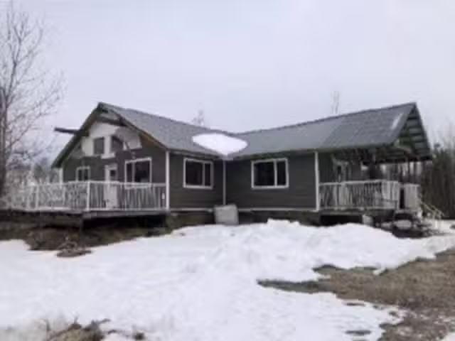 House for sale in Mackenzie, Mackenzie, 13145 39 Highway, 2630.