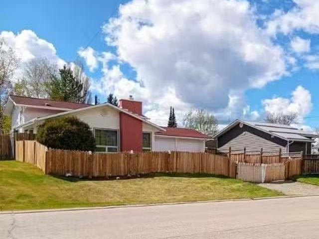 House for sale in Mackenzie, Mackenzie, 257 Centennial Drive.