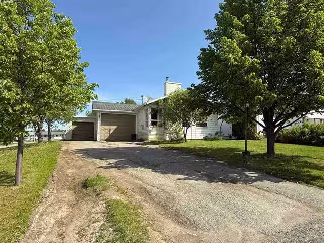 House for sale in Mackenzie, Mackenzie, 2 Portage Crescent, 26.