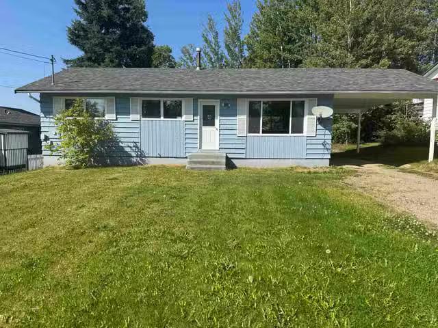 House for sale in Mackenzie, Mackenzie, 417 Centennial Drive.