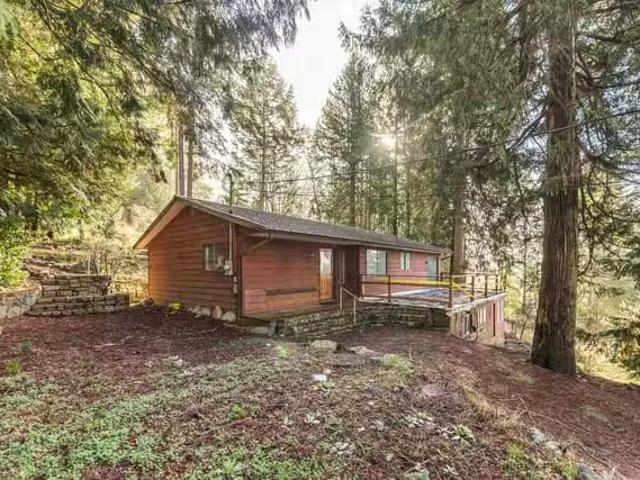 House for sale in Madeira Park, Sunshine Coast, 12928 Jesse Ro.