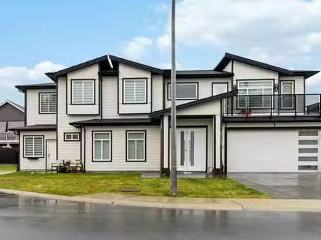 House for sale in Mission, Mission, 8822 Adachi Terrace, 26311.