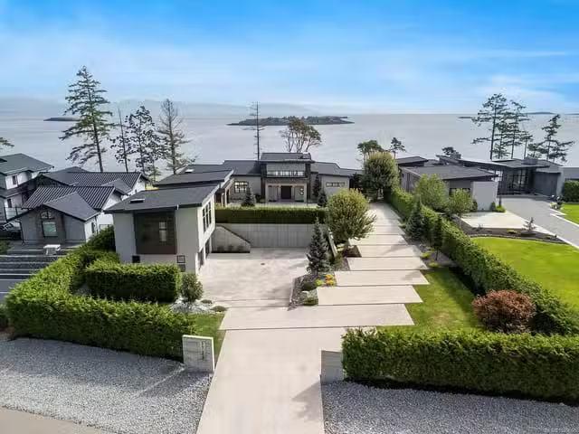 House for sale in Nanoose Bay, 1724 Oak Leaf Dr, 1023655