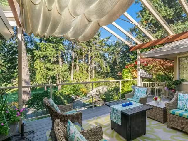House for sale in Nanoose Bay, 3720 Dolphin Dr, 1028647