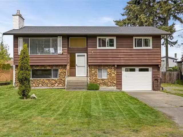 House for sale in Parksville, 16 Jenkins Pl, 1037425