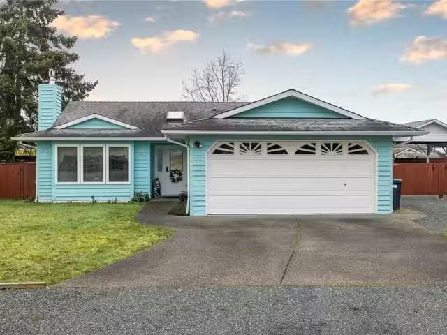 House for sale in Parksville, 388 Mc Killop Dr, 1031949