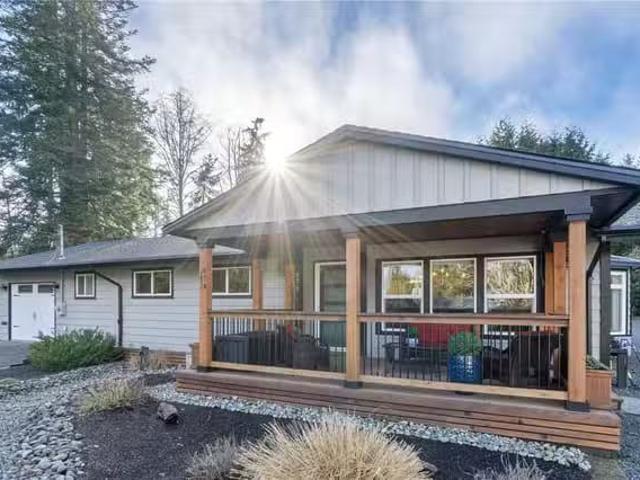 House for sale in Parksville, 674 Hawthorne Rise, 1026313