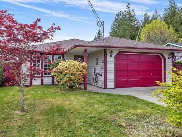 House for sale in Parksville, 769 Phillips St, 1033482