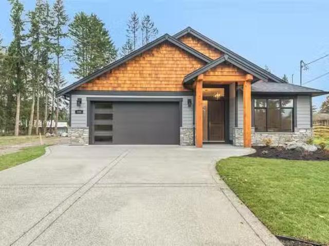 House for sale in Parksville, 858 Wembley Rd, 1026449