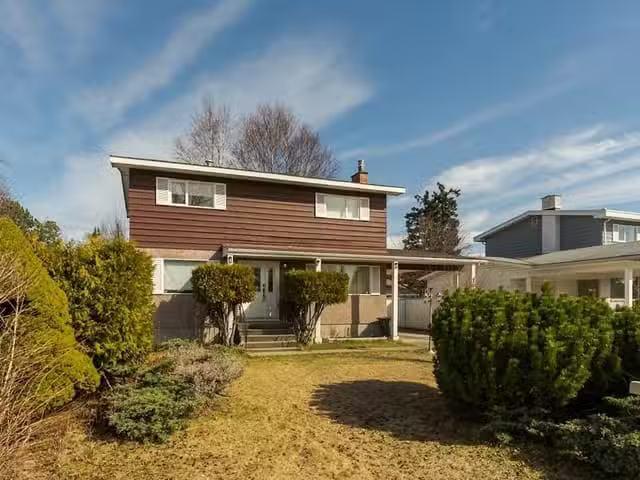 House for sale in Prince George, PG City West, 2832 Pinewood A.