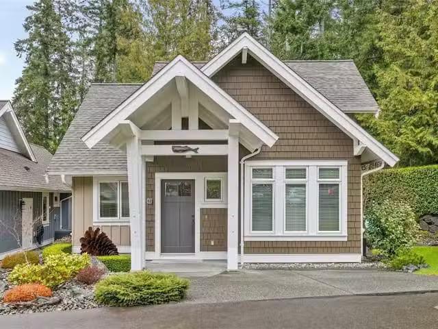 House for sale in Qualicum Beach, 62 5251 Island W Hwy, 1028196