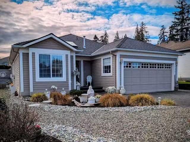 House for sale in Qualicum Beach, 1307 Oceanside Dr, 1026588