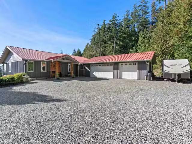 House for sale in Roberts Creek, Sunshine Coast, 2440 Sunshine.
