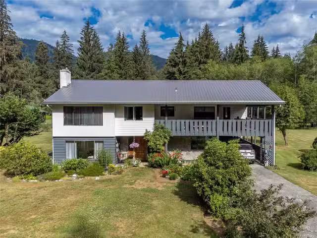 House for sale in Sayward, 1301 Sayward Rd, 1026429