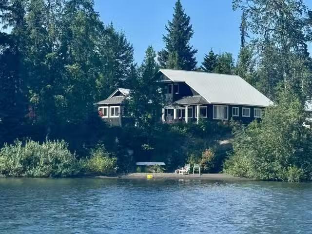 House for sale in Stewart, Hazelton & Hwy 37, 19 Tintina Road.