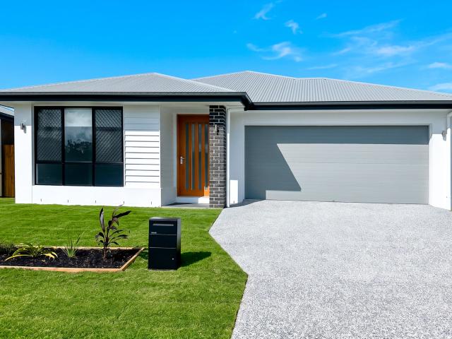 House for Rent 11 Woodswallow Court Morayfield, QLD 4506