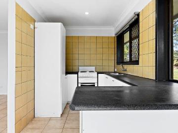 House for Rent 16 Jindavee Crescent Slacks Creek, QLD 4127