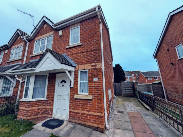 House for rent Venture Scout Way, Cheetham Hill M8