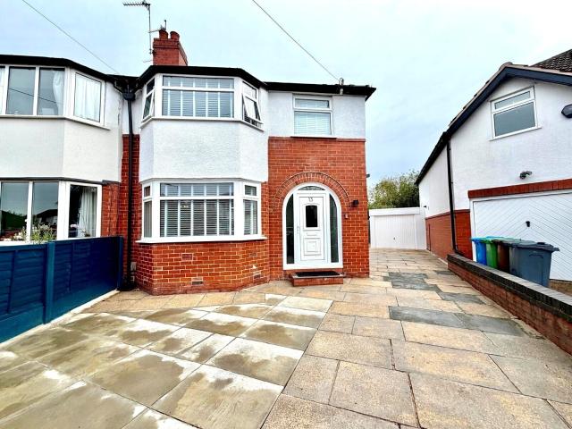 House for rent Woodford Gardens, Didsbury, M20 2TF