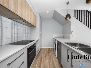 house for rent at 51/53 Holborow Avenue, Denman Prospect ACT 2611, Australia