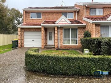 house for rent at 5/85 Tenison Woods Circuit, Bonython ACT 2905, Australia