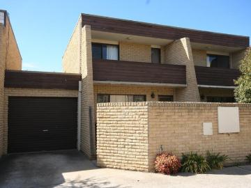 Queanbeyan, Greater Queanbeyan - Balcony
