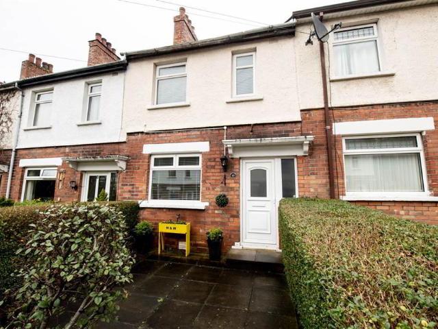 house for rent at 10 Strandburn Parade, Belfast BT4 1LZ