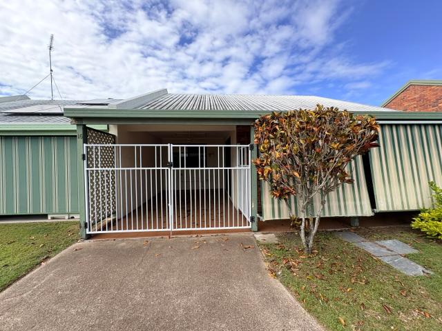 house for rent at 15/220 Torquay Terrace, TORQUAY QLD 4655