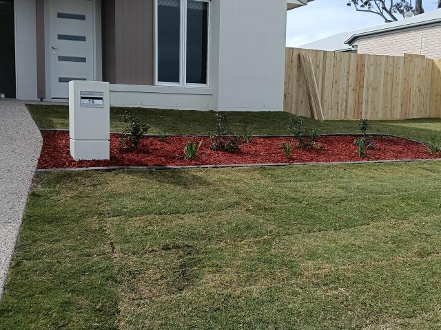 house for rent at 15 Helvig Circuit, PIALBA QLD 4655