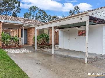 house for rent at 18/24 Beazley Crescent, Calwell ACT 2905, Australia