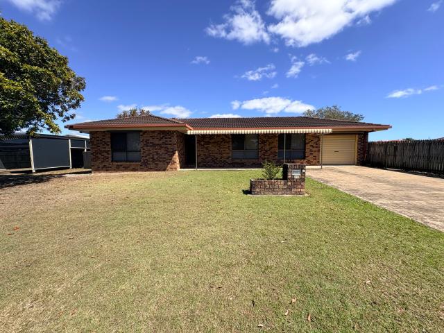 house for rent at 21 Areca Drive, KAWUNGAN QLD 4655