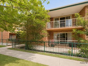 house for rent at 34/1 Waddell Place, Curtin ACT 2605, Australia