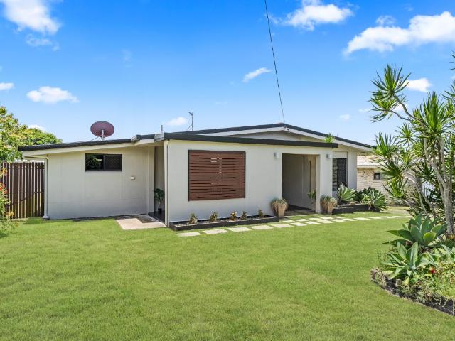 house for rent at 35 John Street, SCARNESS QLD 4655
