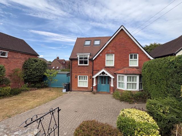 Camelsdale Road, Camelsdale, GU27