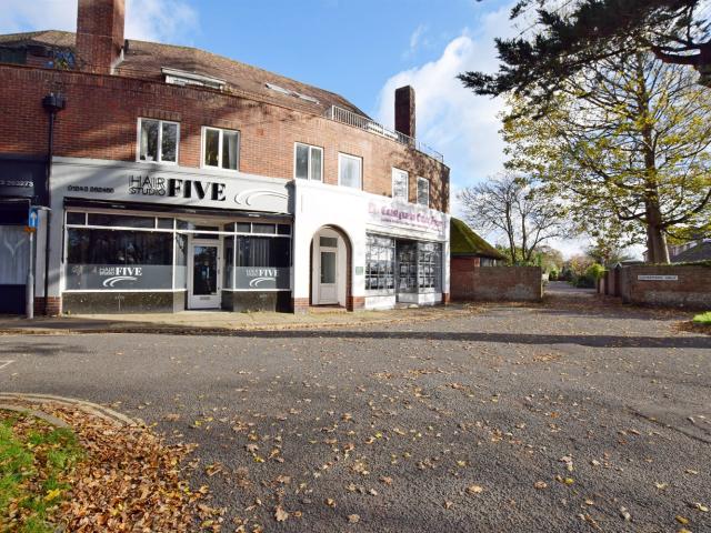 House for rent at Coastguards Parade, Barrack Lane, Bognor Regis, PO21