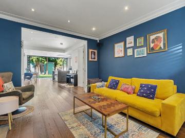 house for rent at Crewys Road, Childs Hill, London NW2, England