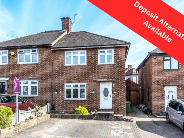 house for rent at Firbank Road, Romford, RM5, UK