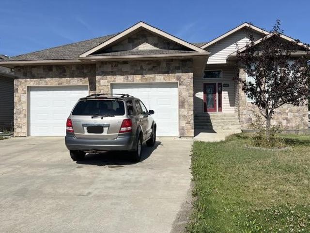 house for rent at Grande Prairie
