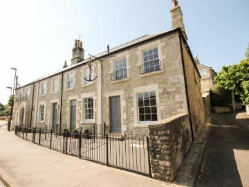house for rent at High Street, Weston, Bath, Somerset, BA1, UK