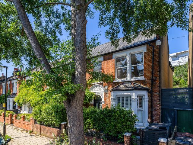 house for rent at house Whitehall Gardens, London W4