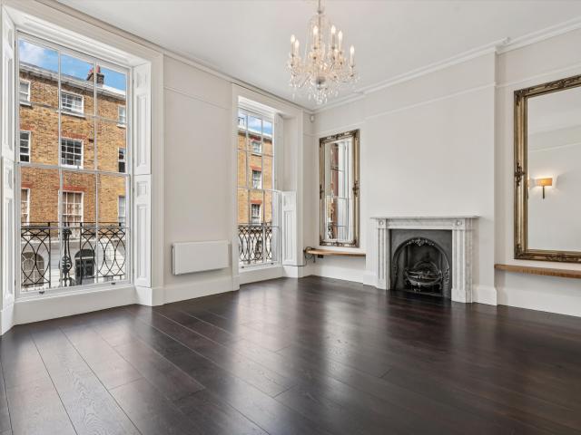 house for rent at house York Street, London, W1H