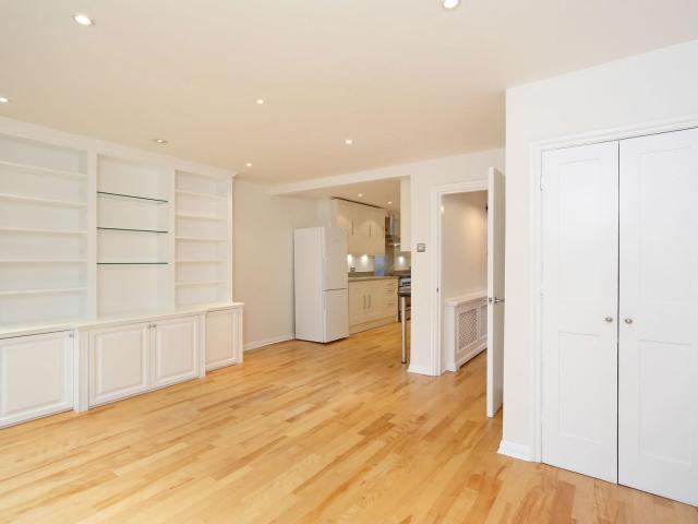 house for rent at house Emma Terrace, The Drive, West Wimbledon, London SW20
