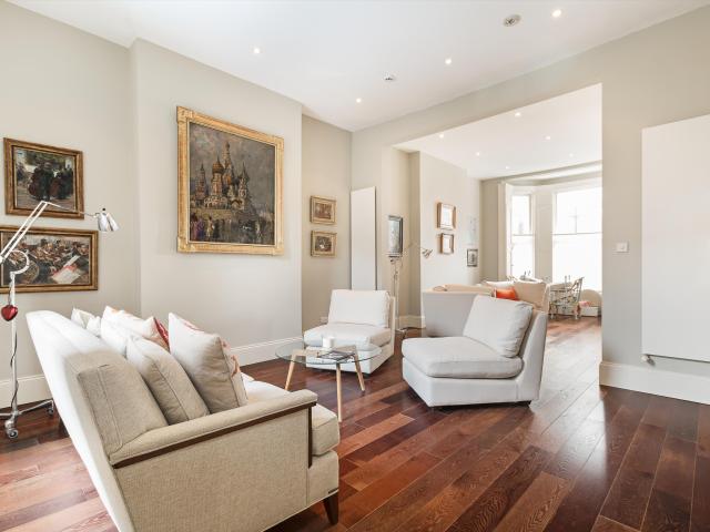 house for rent at house Powis Gardens, Notting Hill, London W11