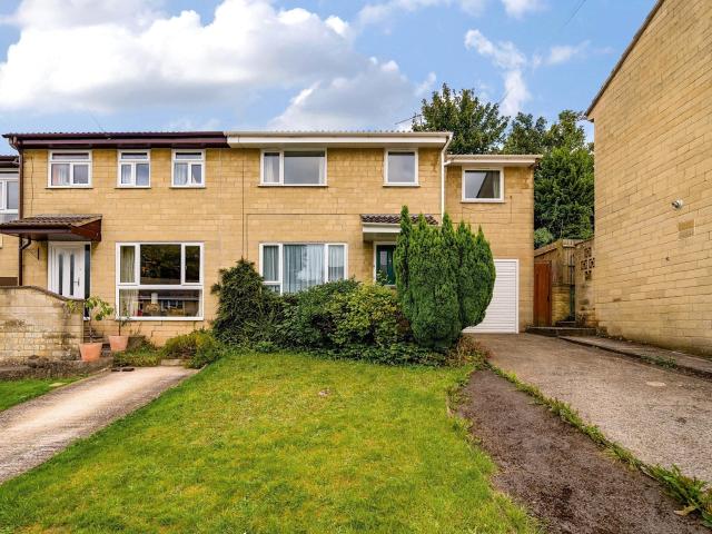 house for rent at Ivy Avenue, Bath, Somerset, BA2, UK