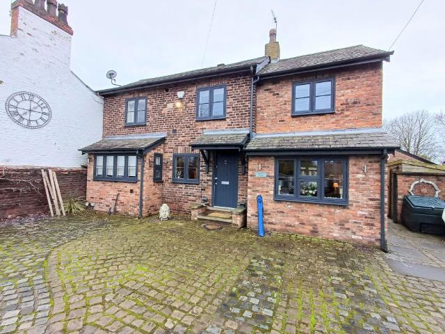 house for rent at Knutsford Road, Alderley Edge, SK9