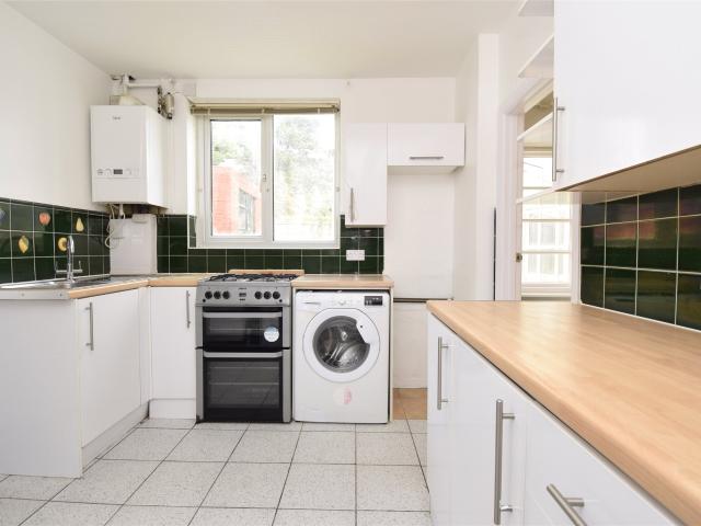 house for rent at Northfield Road, Barnet, Hertfordshire, EN4, UK