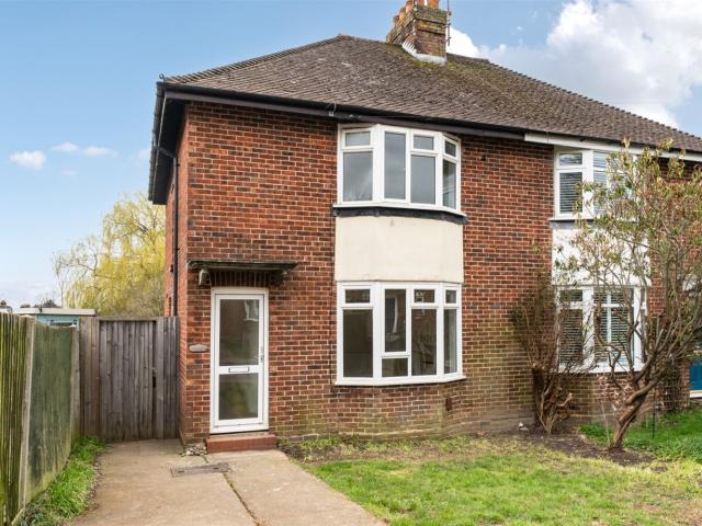 House for rent at Orchard Road, Horsham, RH13
